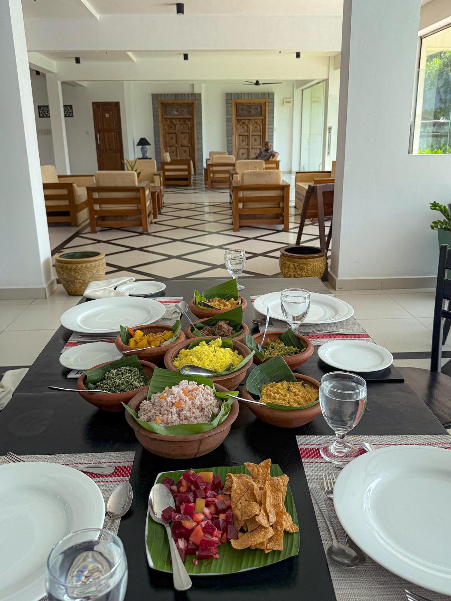 Serendib Beach Hotel Bentota Buitenkant foto
